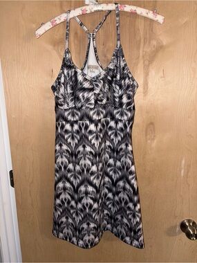TEHAMA Black and White Patterned Racerback Mini Dress